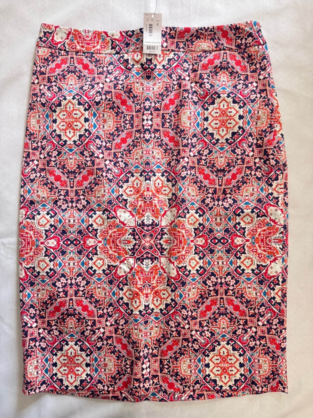 NWT The Limited Boho Tribal Print Pencil Skirt Orange Print Size 6 - Picture 2 of 7